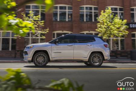 Jeep Compass. profile